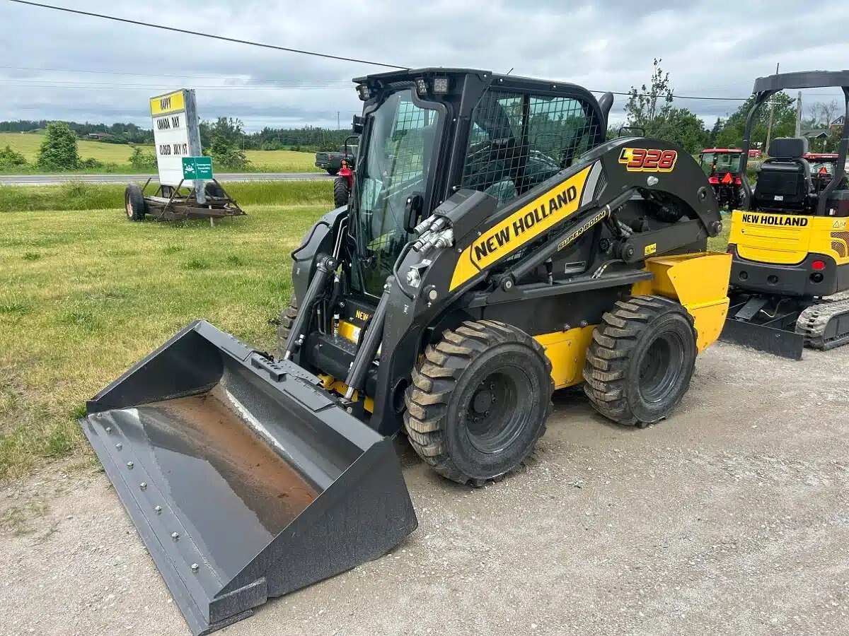 2024 New Holland L328