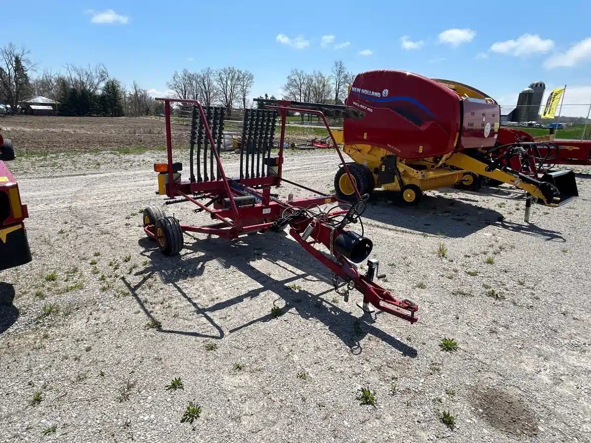 2016 New Holland PROROTOR 3114