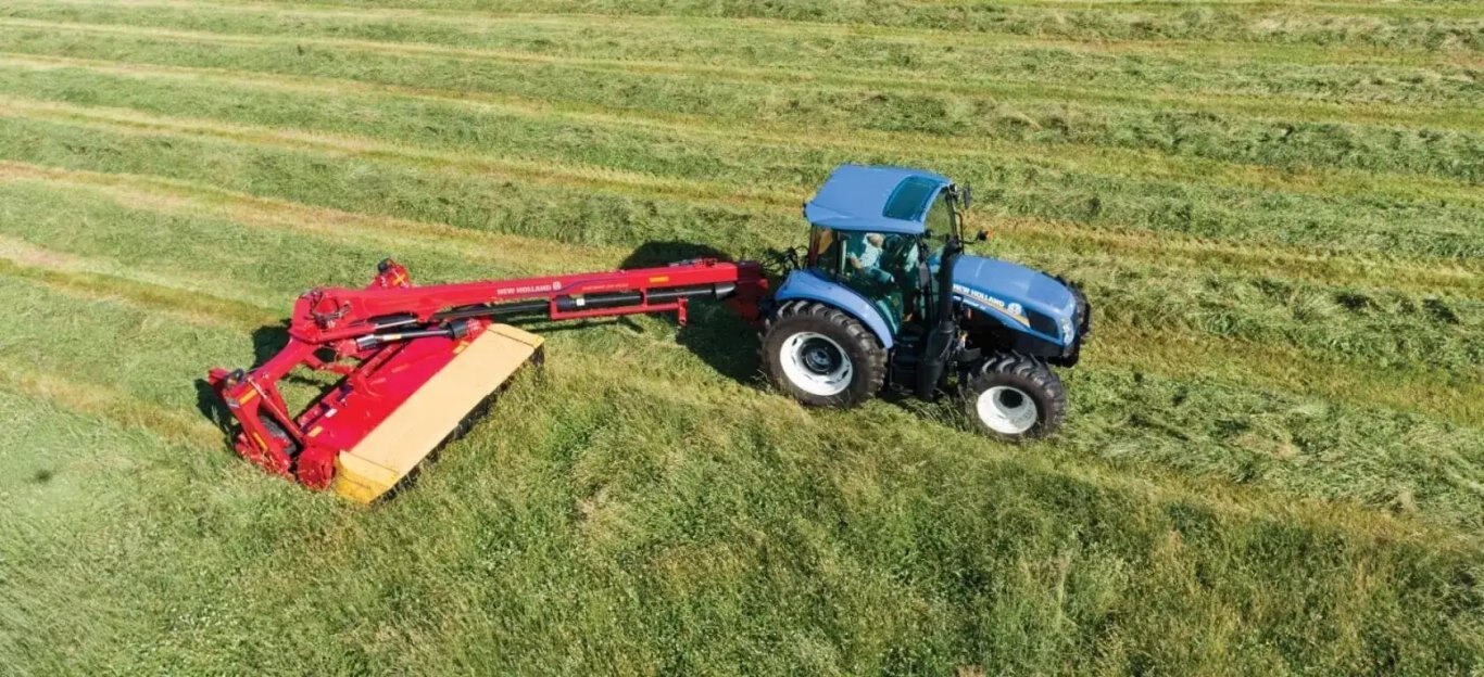 New Holland PowerStar™ PowerStar™ 100 Cab