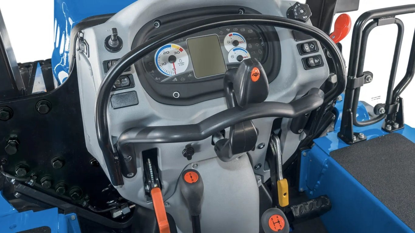 New Holland TK4 Crawler Specialty Series TK4.80V