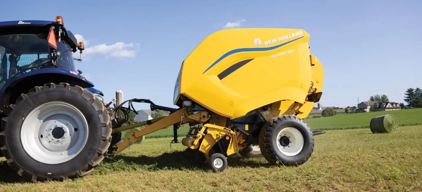New Holland Pro Belt™ Round Balers 460 SuperFeed™