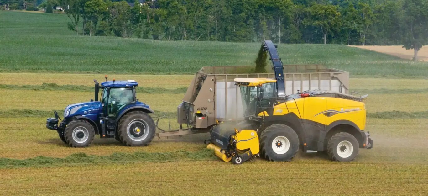 New Holland FR Forage Cruiser SP Forage Harvesters FR780