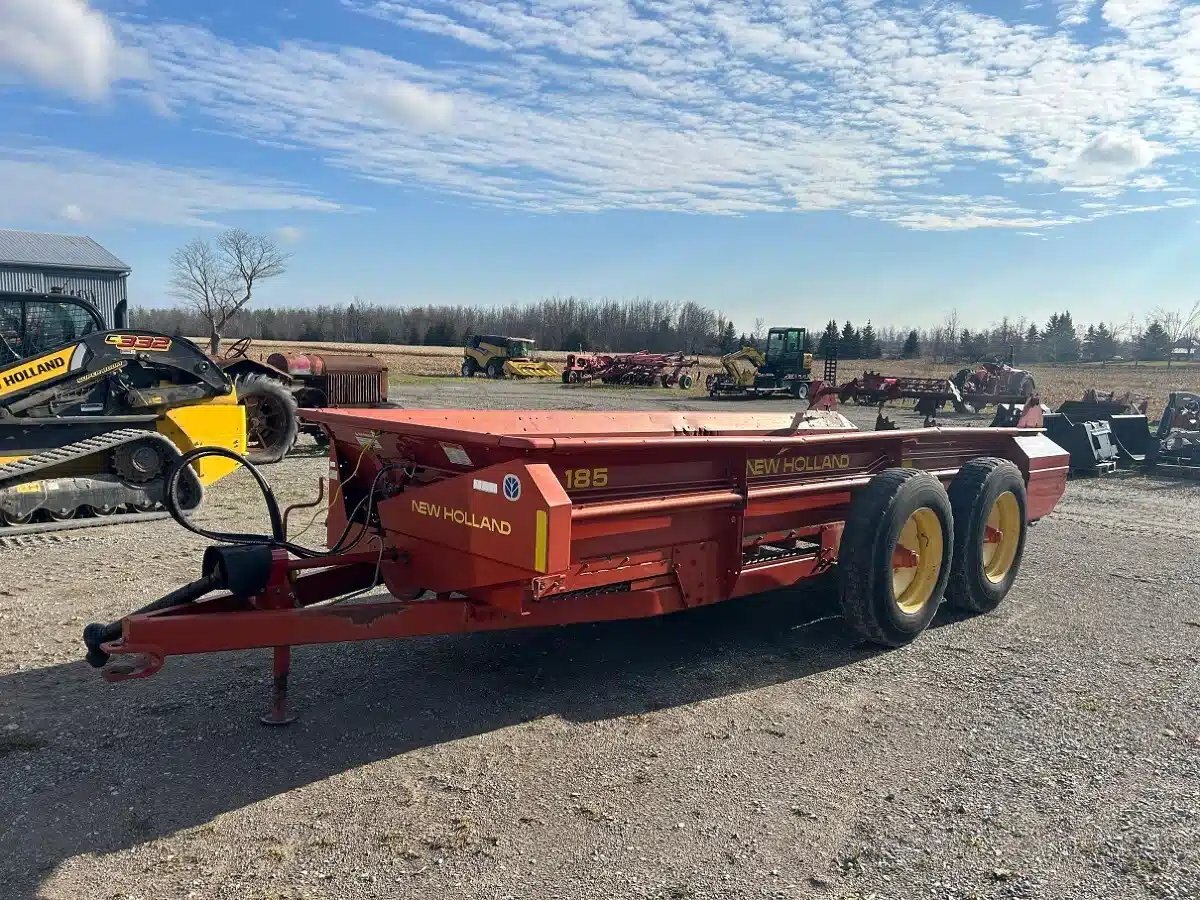 2005 New Holland 185