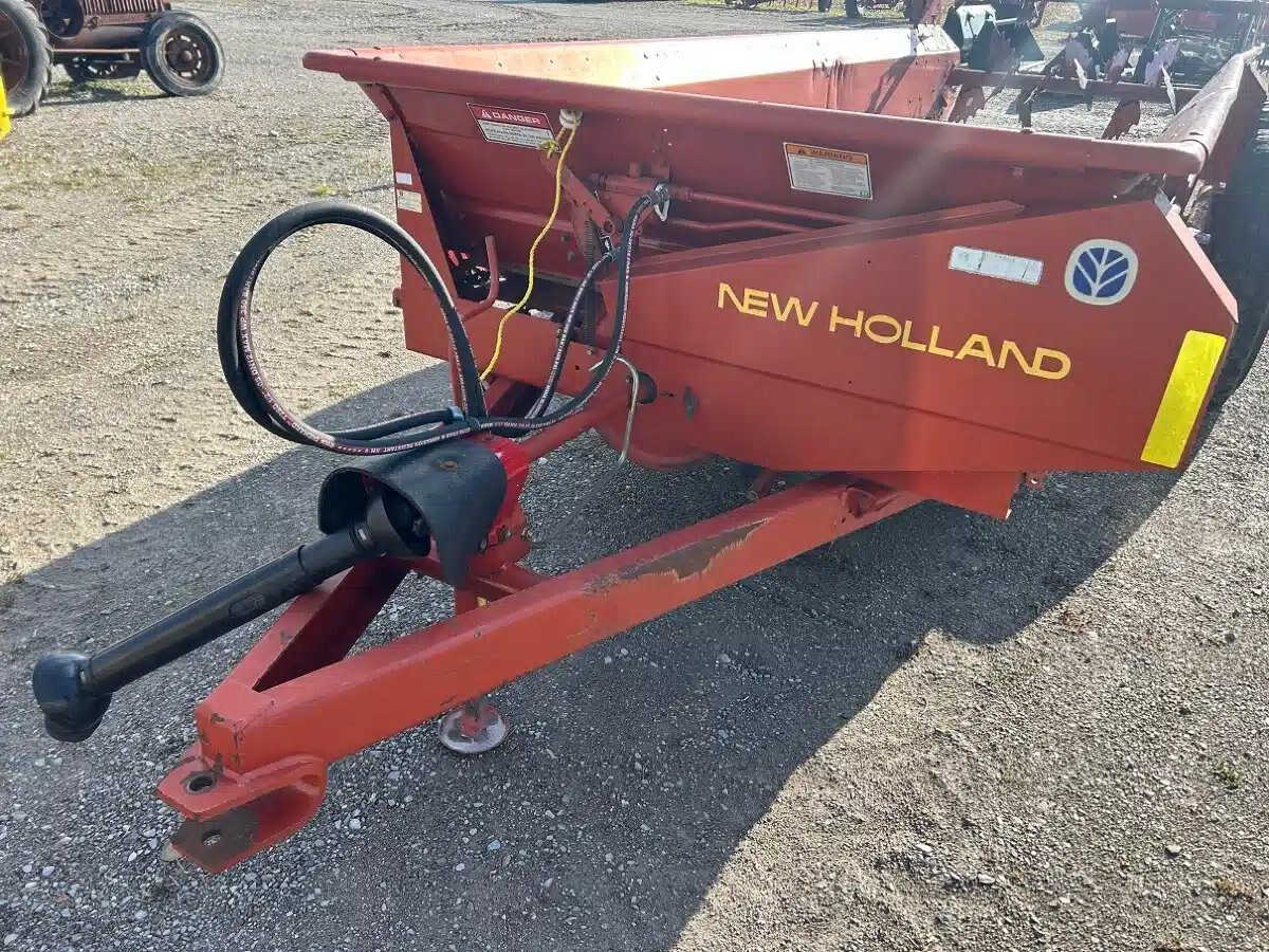 2005 New Holland 185