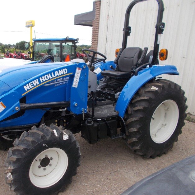 2023 New Holland Boomer™ 55 + ROPS + Loader + 2 Remote Valves