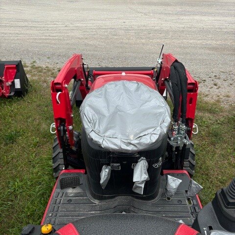 2024 Mahindra 1120 HST w/Loader