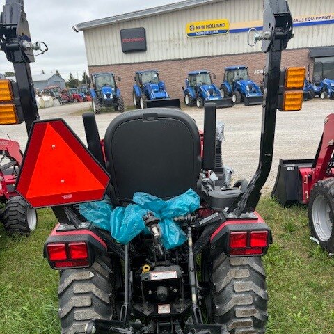 2024 Mahindra 1120 HST w/Loader