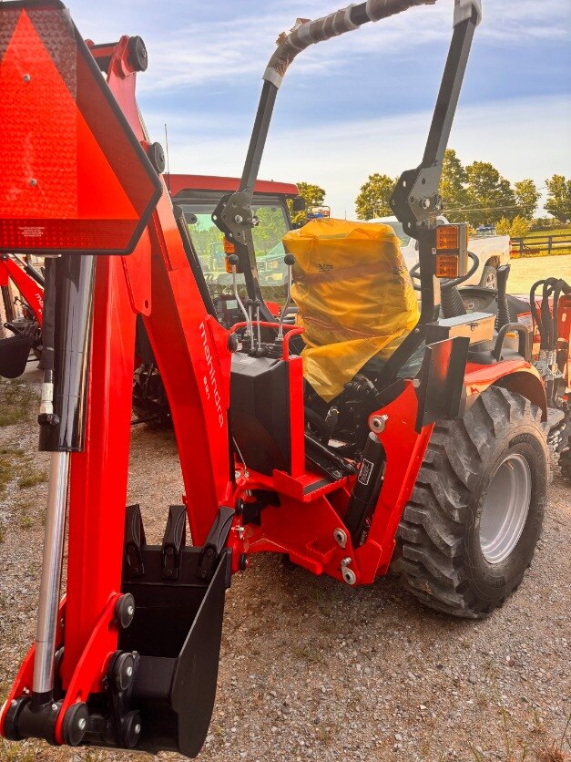 2025 Mahindra 2123 HST w/Loader + Backhoe