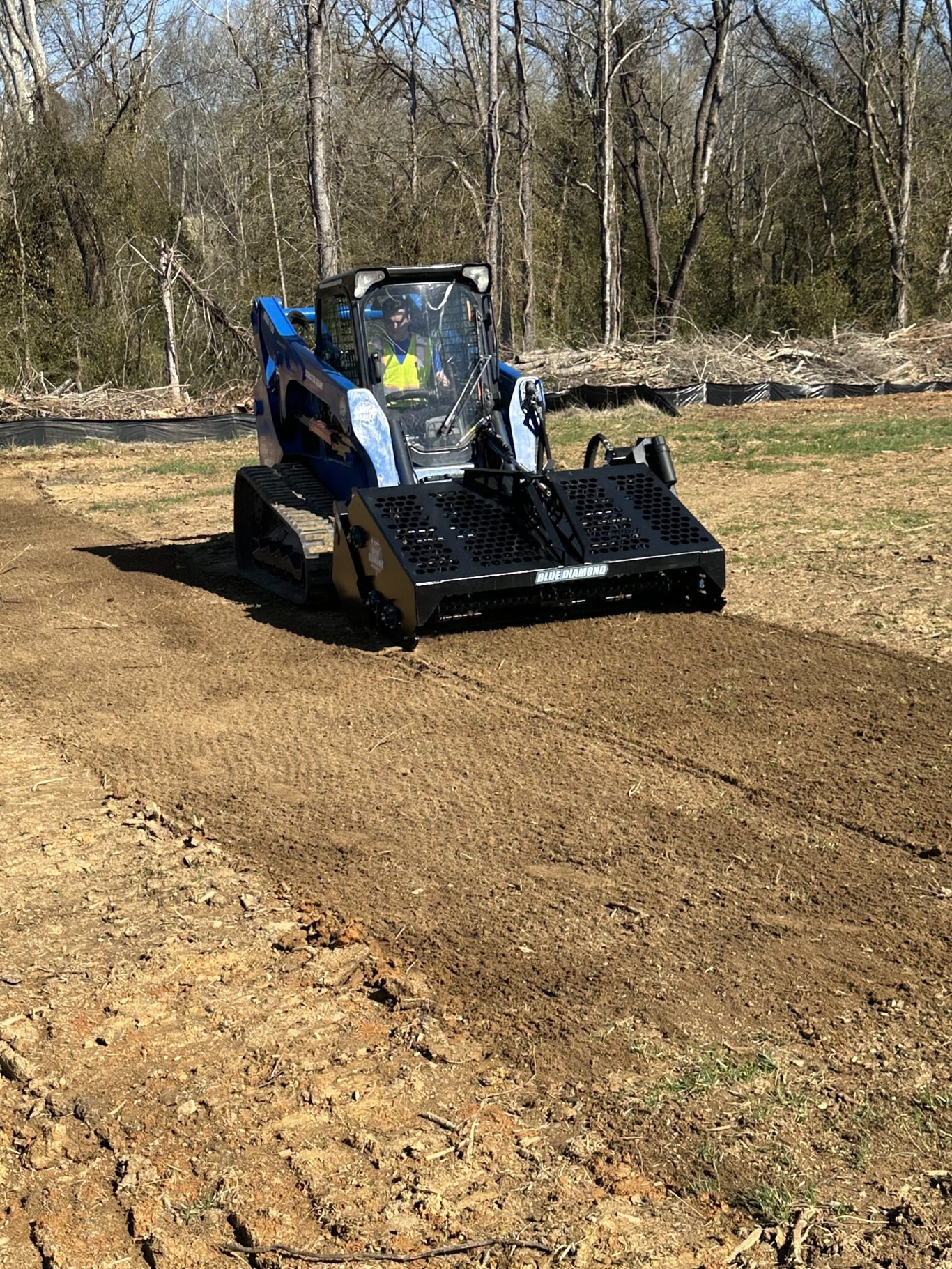 Blue Diamond ROCK RAKE – HYDRAULIC