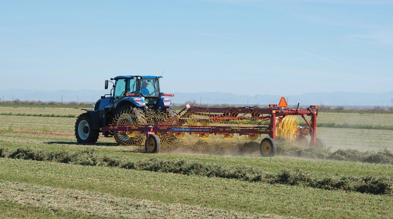 New Holland TS6 Series II TS6.120 High Clearance