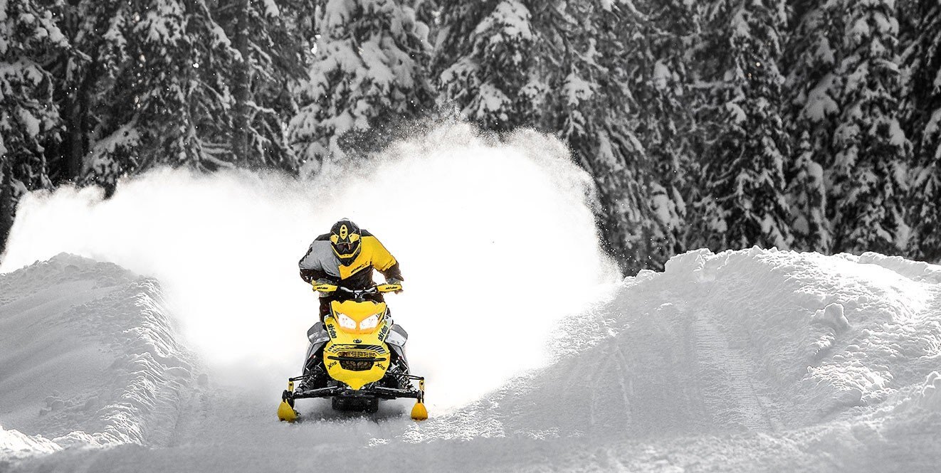 Ski Doo MXZ X RS Rotax 600R E Tec