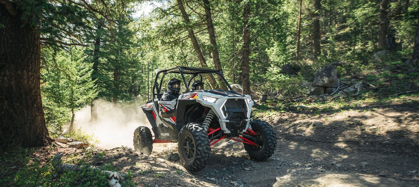 Polaris® RZR XP 1000 Dynamix White Lightning