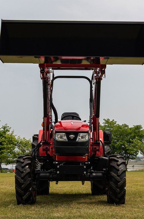 TYM Tractors Series 3 Compact 3620R