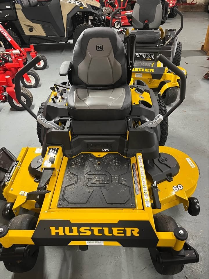 Hustler Zero Turn Raptor XL