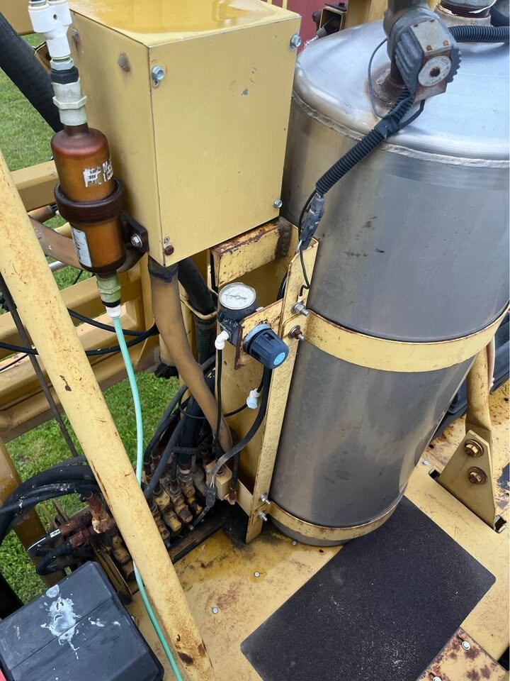 RoGator 664 Sprayer