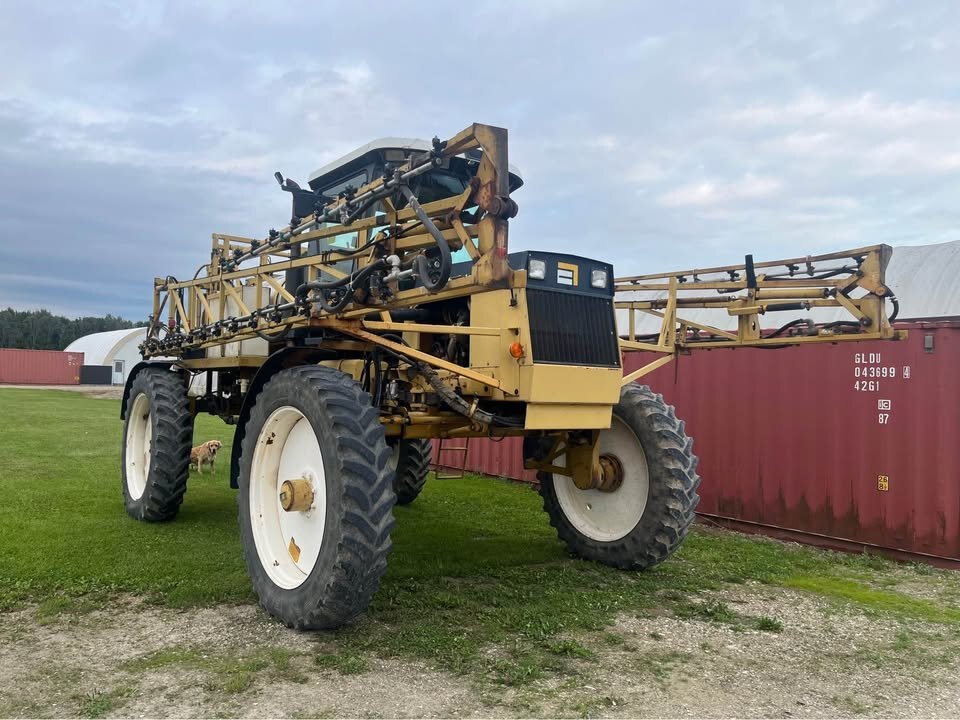 RoGator 664 Sprayer