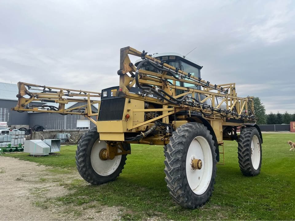 RoGator 664 Sprayer