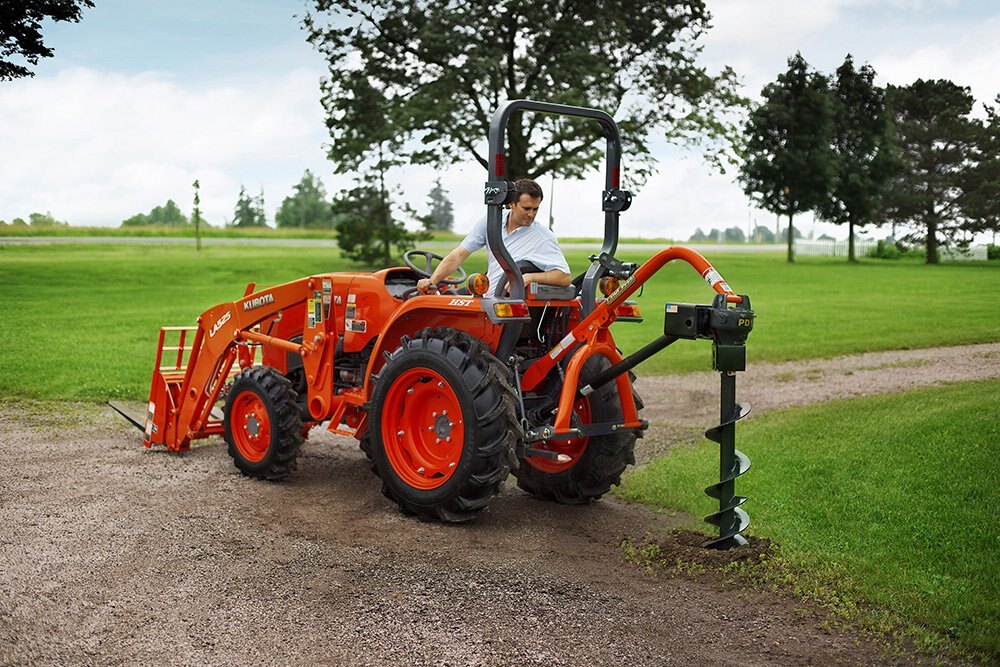 Kubota l2501 post hole shop digger