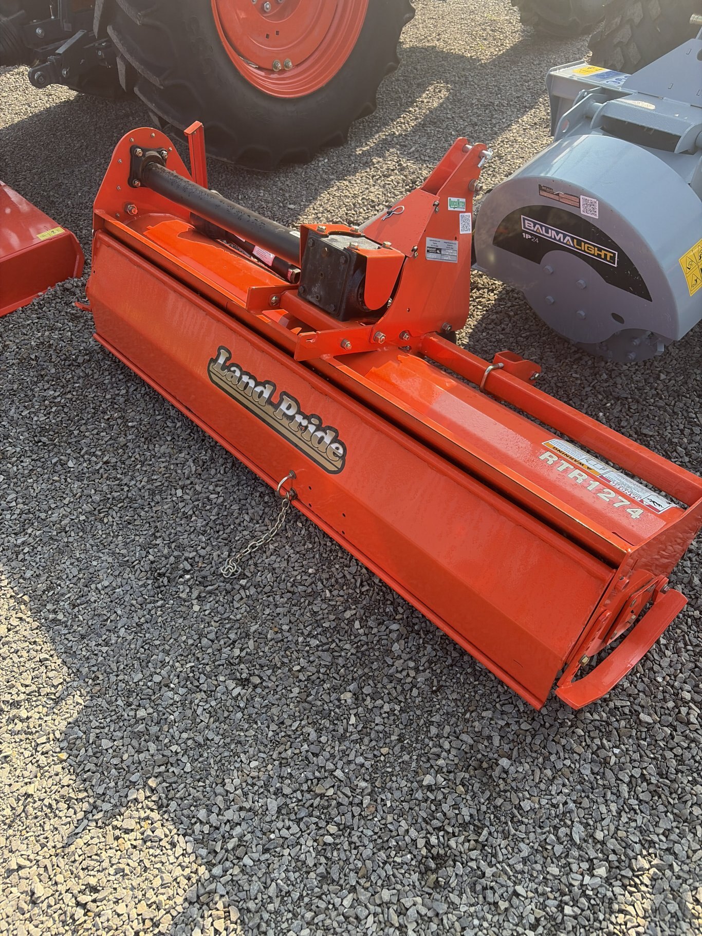 2023 KUBOTA RTR1274