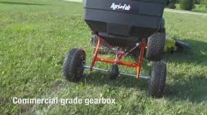 185 LBS Capacity Tow Type Fertilizer Spreader