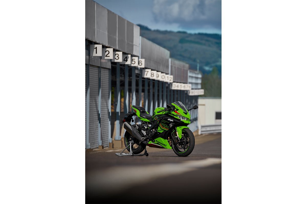 2023 Kawasaki NINJA ZX 4RR AWAKEN YOUR SUPERSPORT