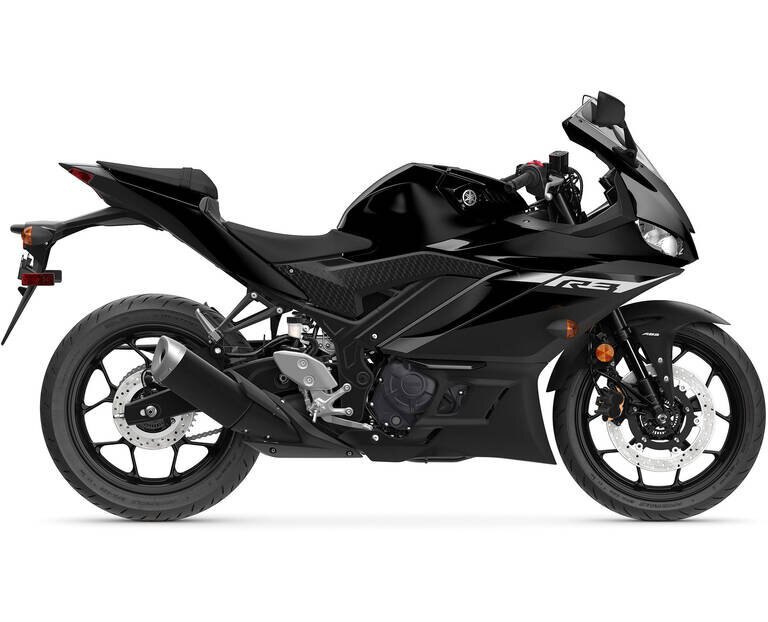 2024 Yamaha YZF-R3 Performance Black