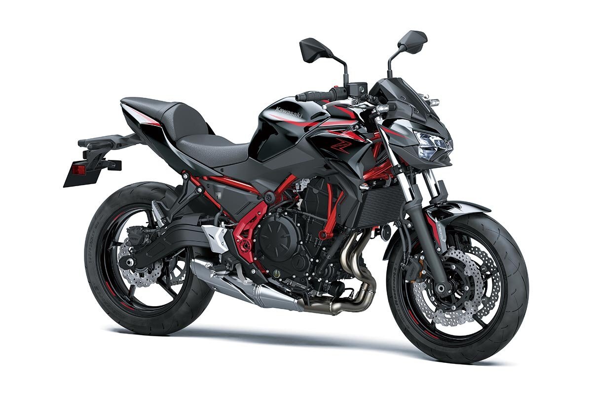 2025 Kawasaki Z650 Metallic Spark Black / Red