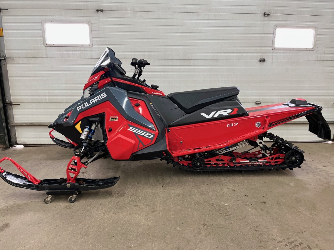 2024 Polaris 850 INDY VR1 137 Demo