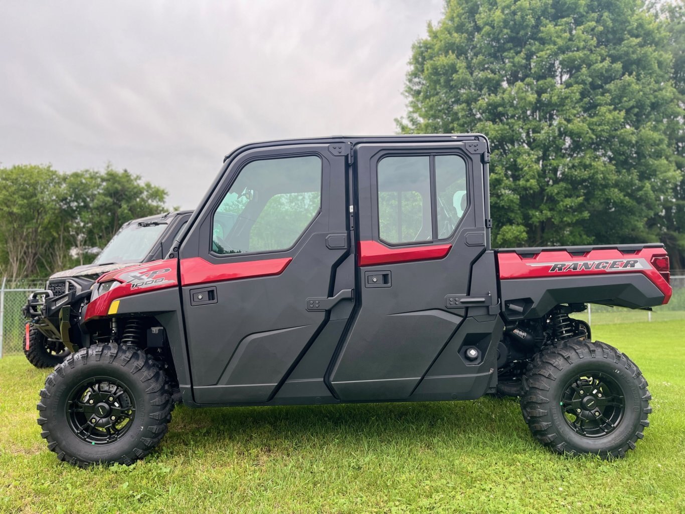 2025 Polaris RANGER CREW XP 1000 NORTHSTAR ULTIMATE SUNSET RED