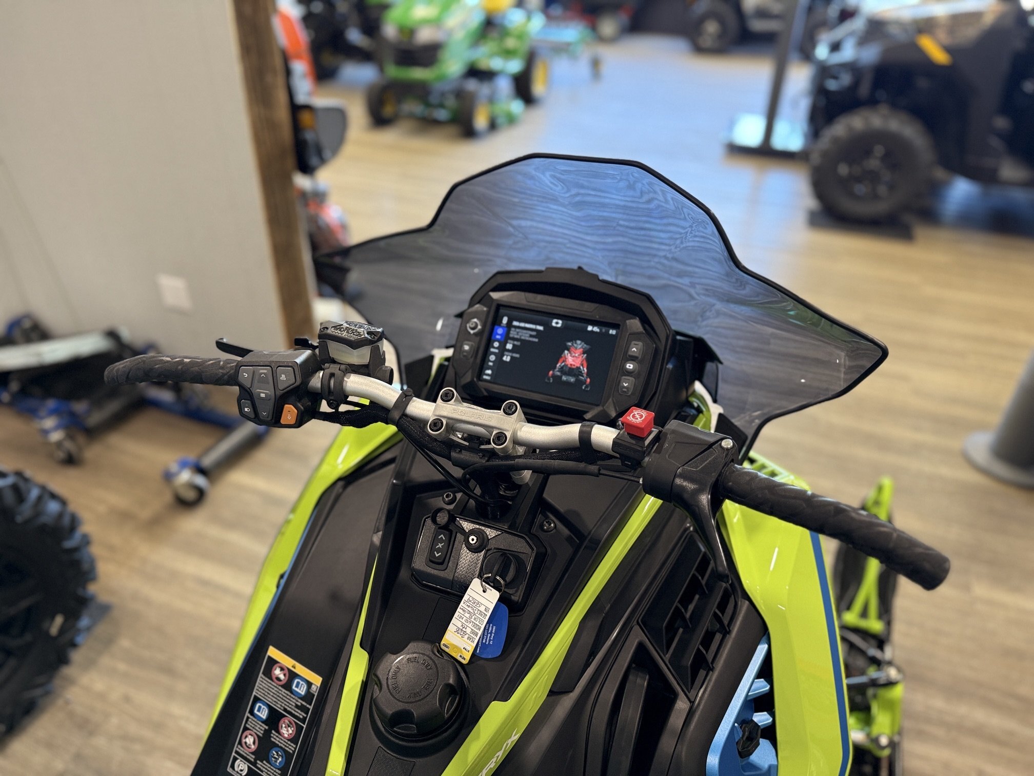 2026 Polaris Patriot 650 INDY VR1 137 DYNAMIX Demo