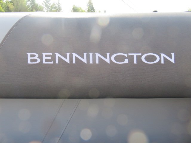 2025 Bennington 20SVL