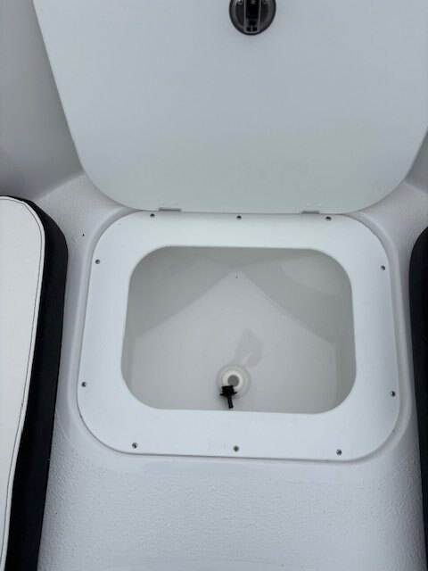 2025 Stingray 172 SC