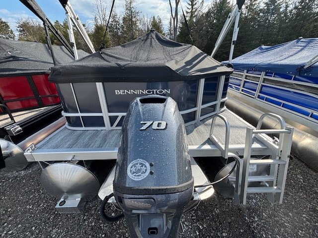 2025 Bennington 20SVL