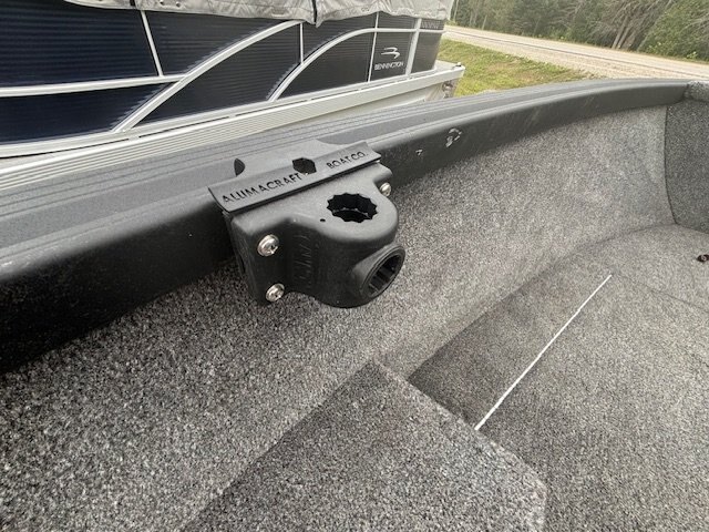 2022 Alumacraft Escape 165CS