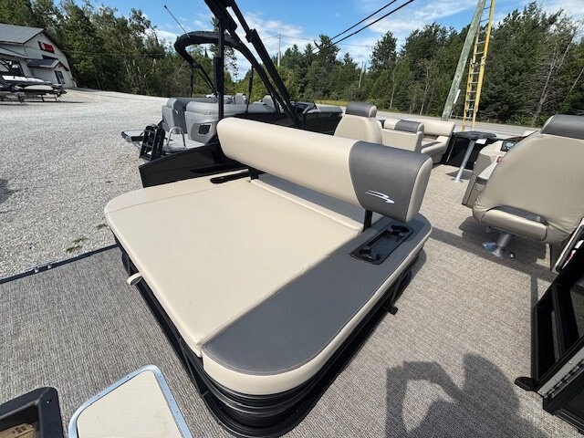 2026 Bennington 21SSB