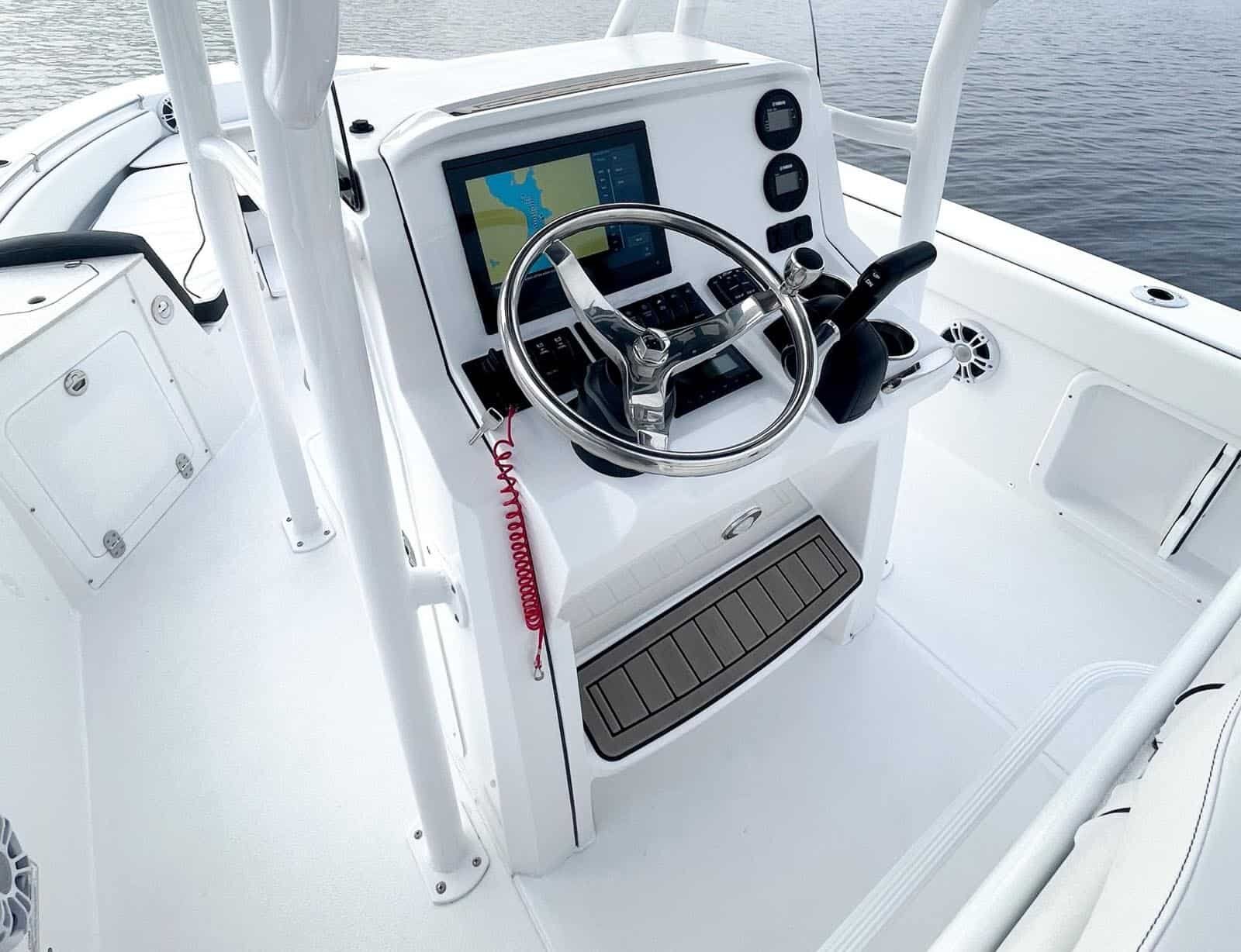 Stingray 24HY (CC)
