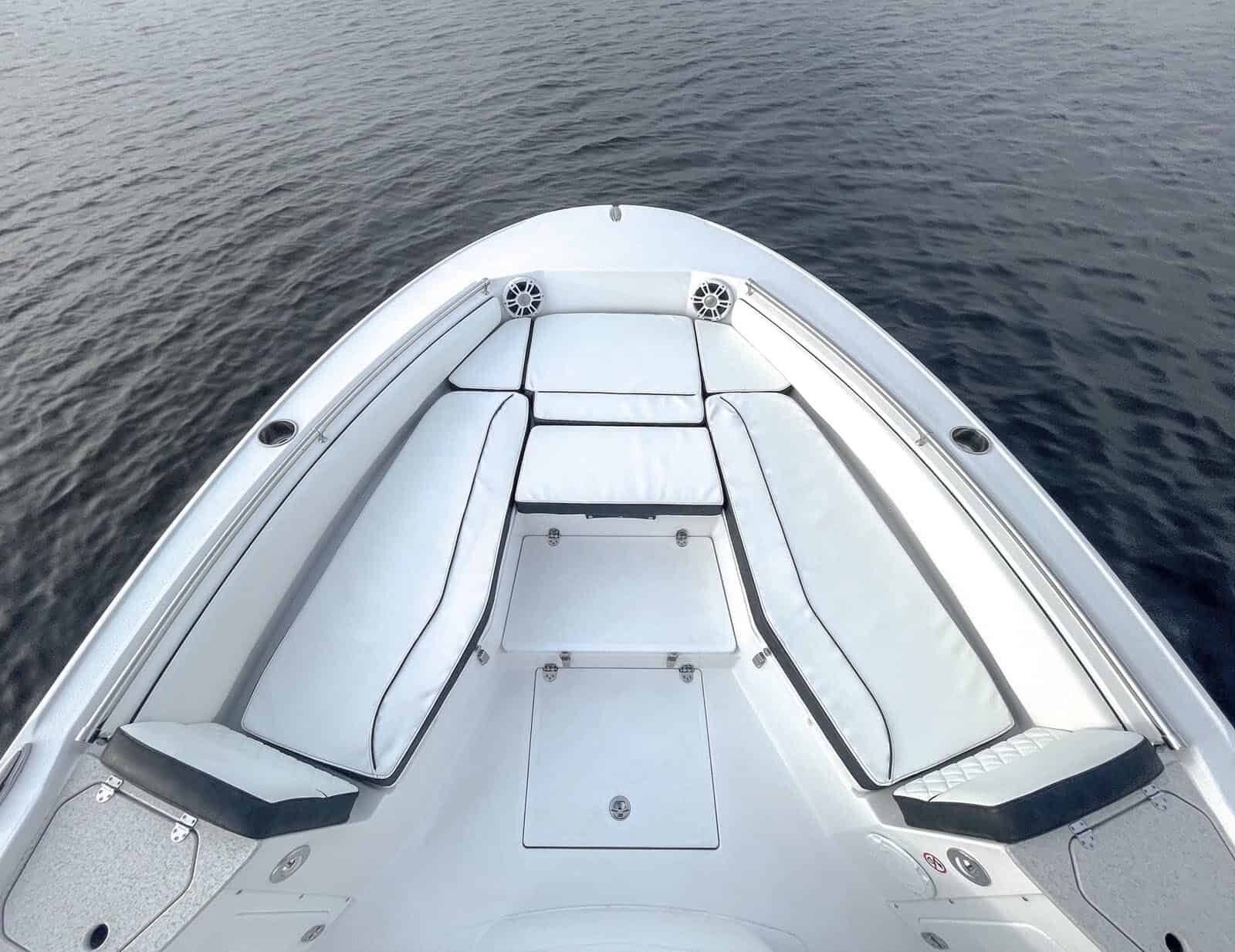 Stingray 24HY (CC)