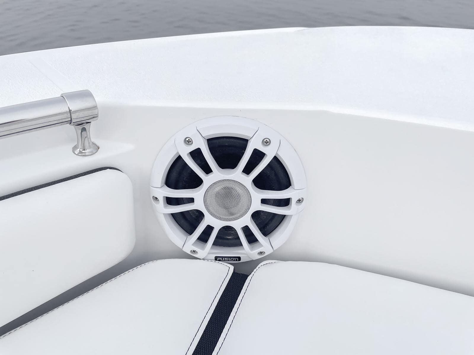 Stingray 24HY (CC)