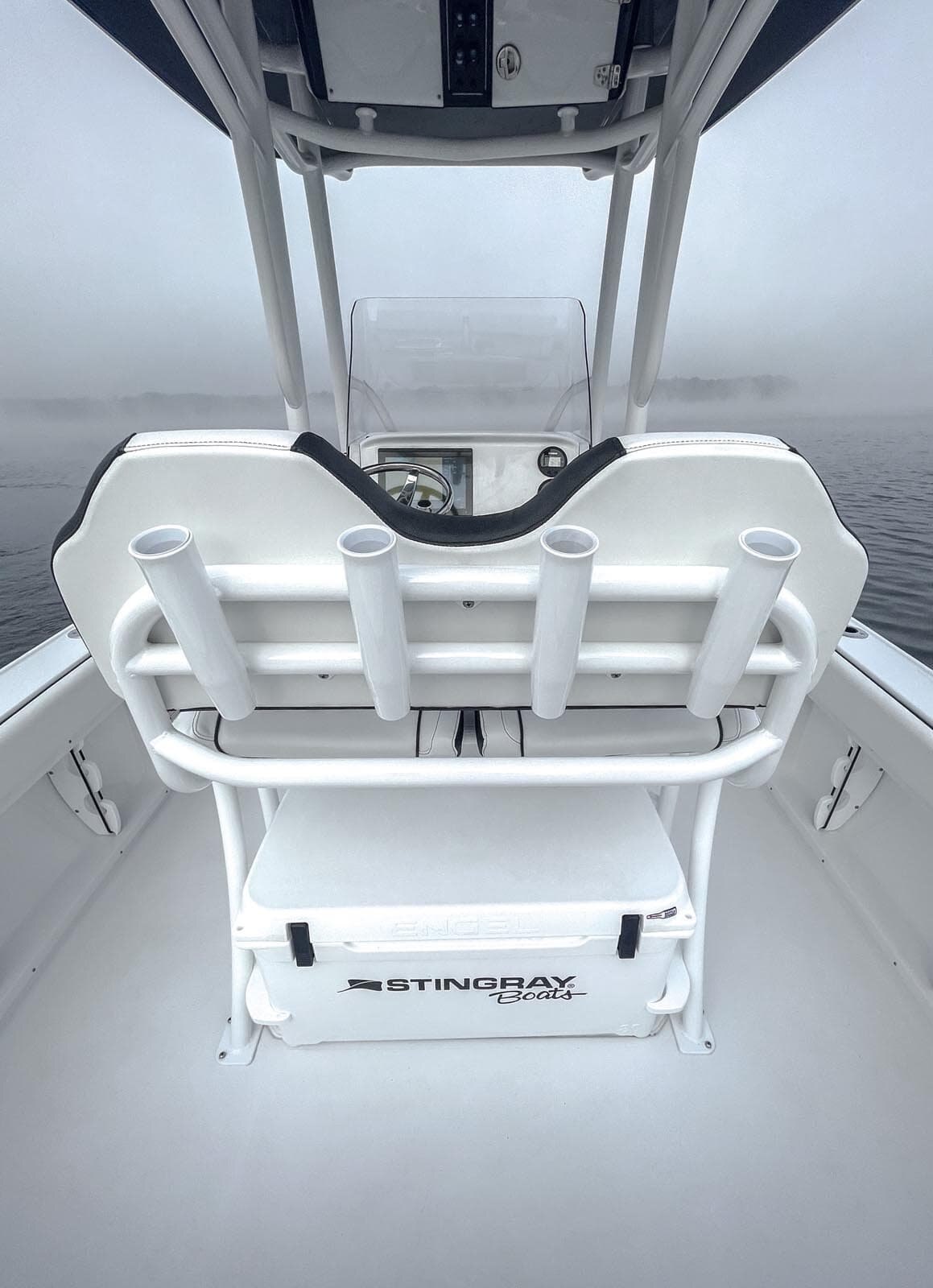 Stingray 24HY (CC)