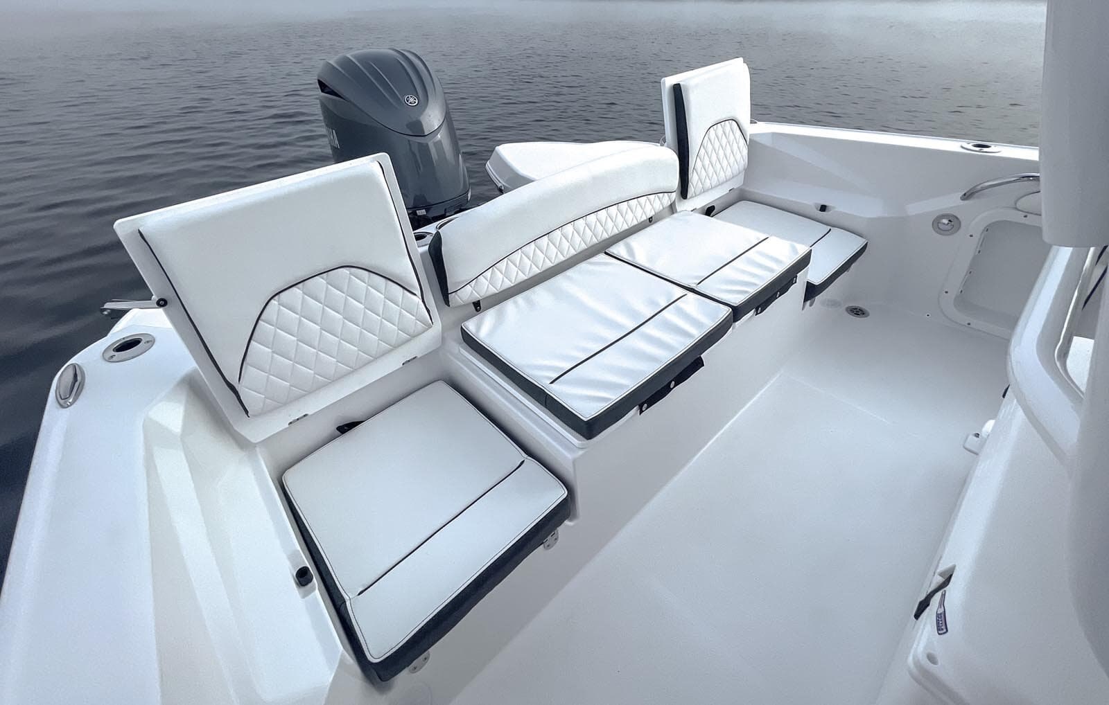 Stingray 24HY (CC)
