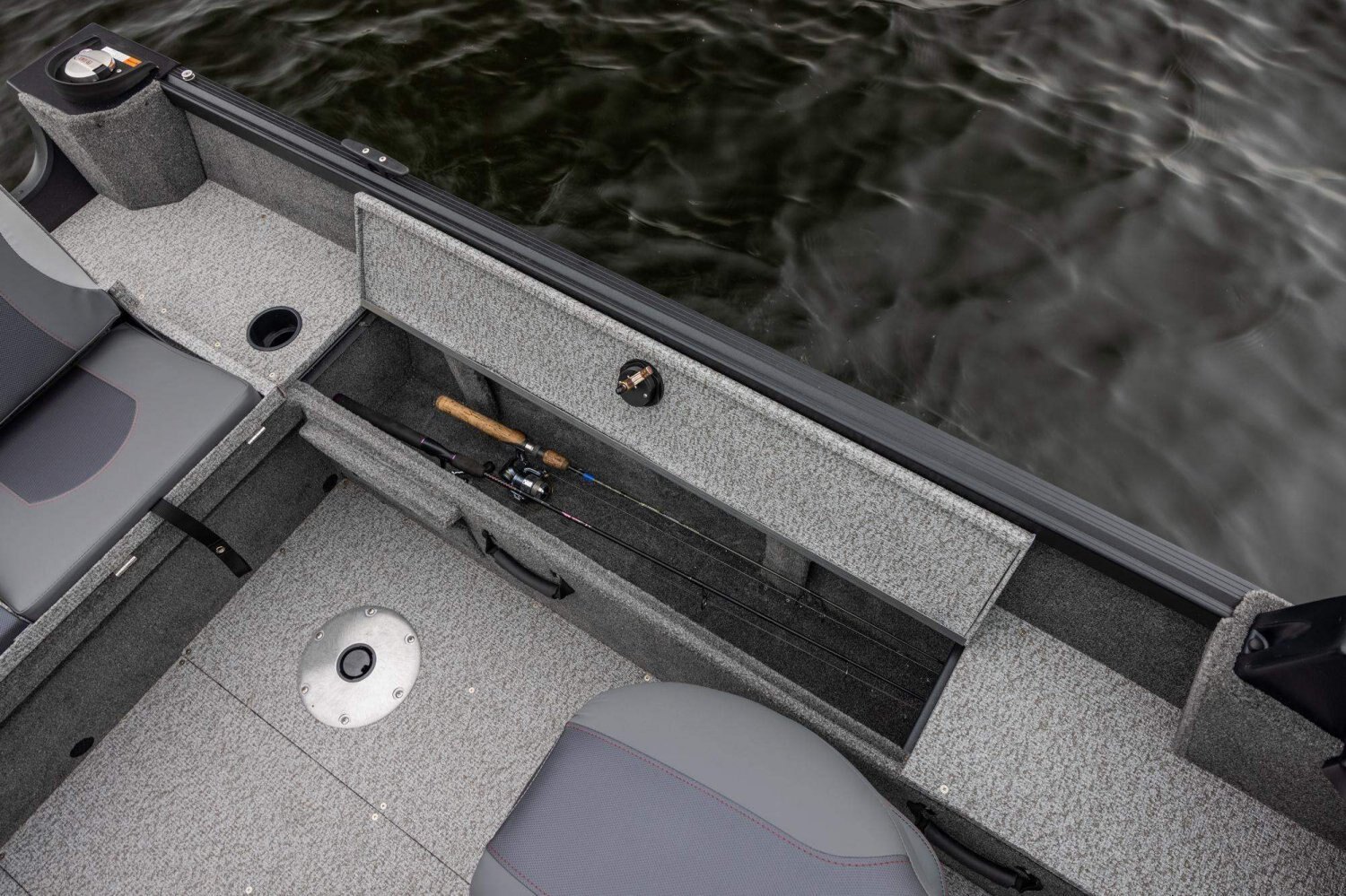 2027 Alumacraft Classic 165 Side Console