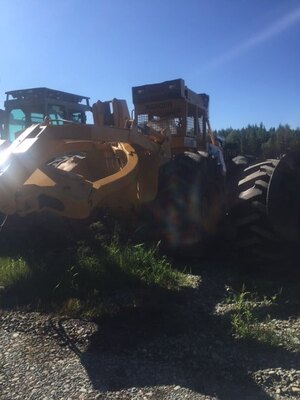 665D Clark Grapple Skidder