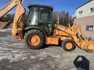 2002 - 580M Case Backhoe