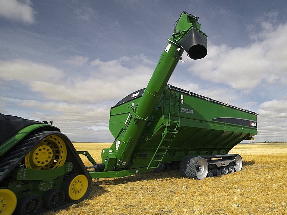 Brandt 1122DXR Grain Cart