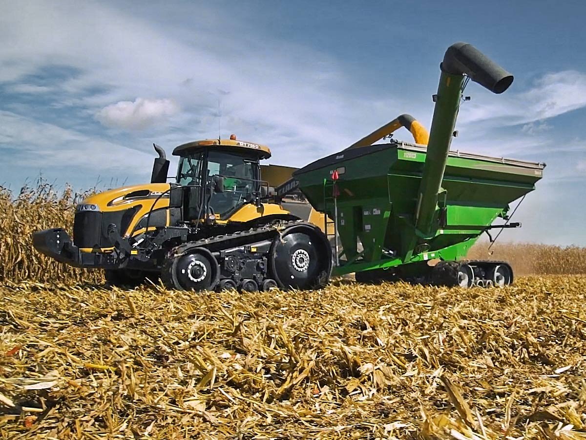 Brandt 1120XR Grain Cart