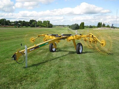 Vermeer VR820 CARTED WHEEL RAKE