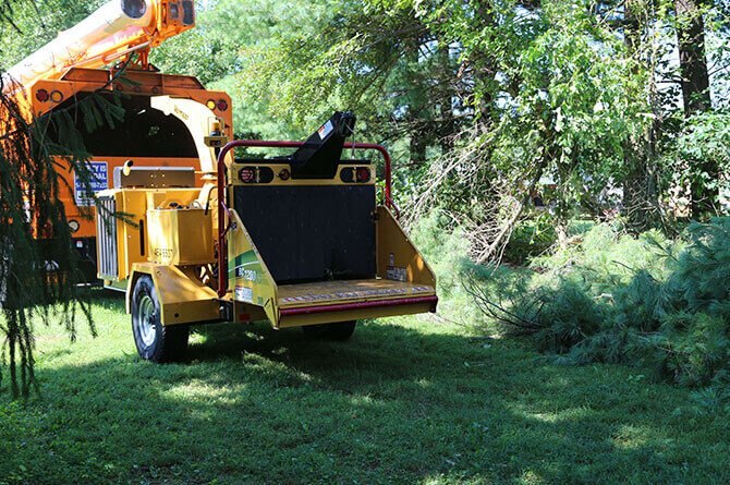Vermeer BC1200XL Gas Brush Chipper