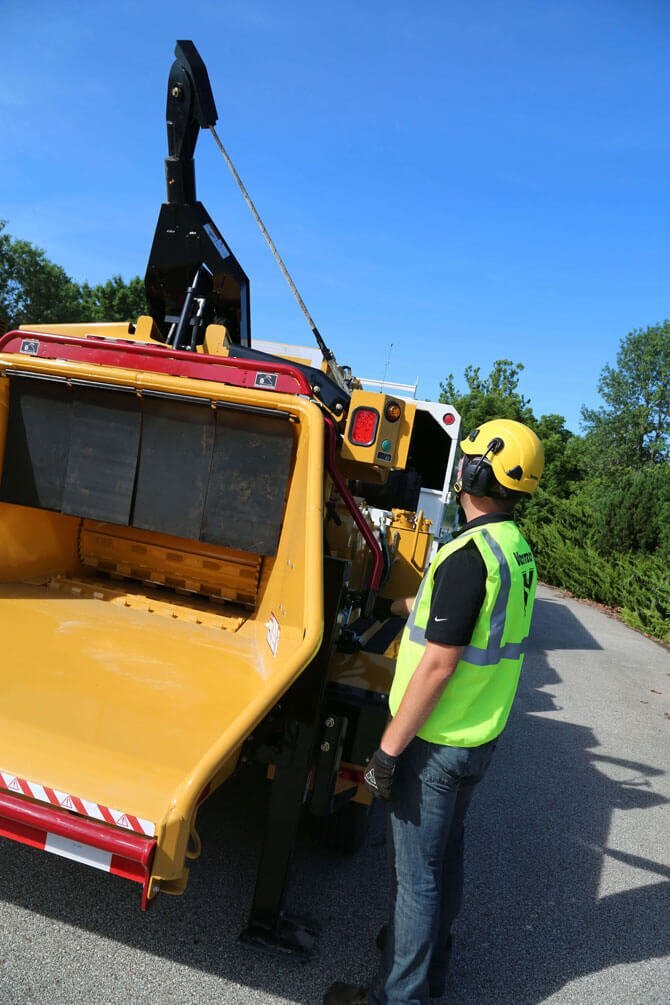 Vermeer BC2100XL Tier 4 Final Brush Chipper