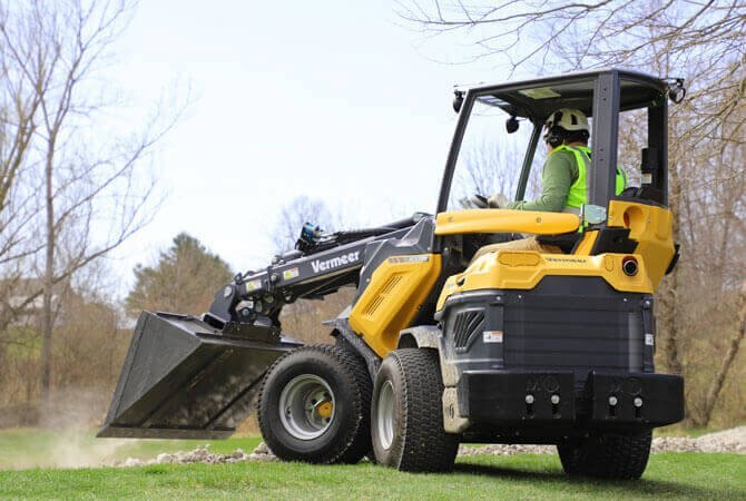 Vermeer ATX720 Compact Articulated Loader