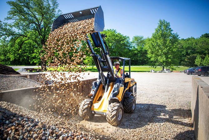 Vermeer ATX850 Compact Articulated Loaders